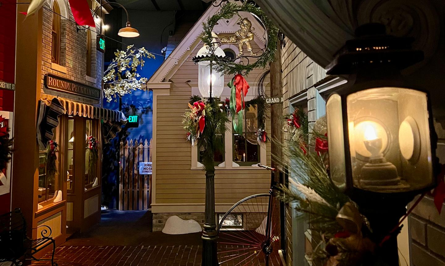 Streets of Old Milwaukee decorated for the holidays